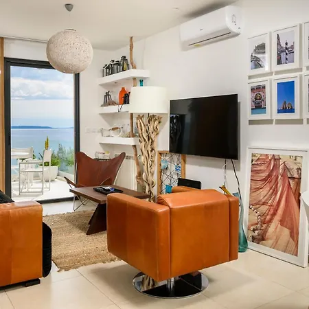 Apartamento Gallery Luxury & Rooms-only Adults *