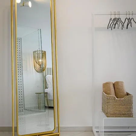 Apartment Gallery Luxury Suites & Rooms-Only Adults