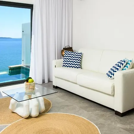 Apartment Gallery Luxury Suites & Rooms-Only Adults *