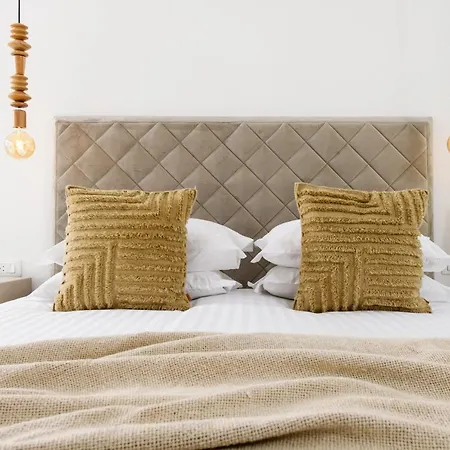 Gallery Luxury & Rooms-only Adults 斯普利特