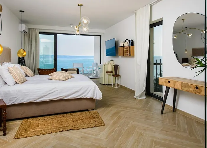 Gallery Luxury & Rooms-only Adults