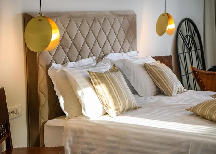 Gallery Luxury & Rooms-only Adults شقة سبليت