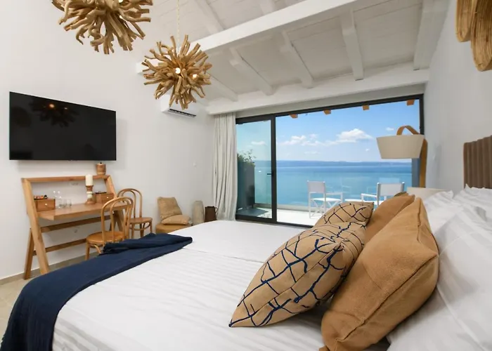 Gallery Luxury & Rooms-only Adults شقة