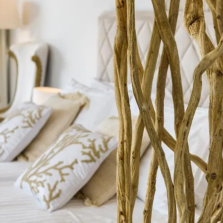 Gallery Luxury Suites & Rooms-Only Adults Apartment *