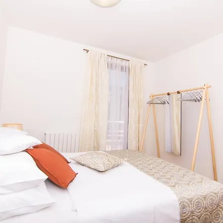 Apartment Gallery Luxury Suites & Rooms-Only Adults *