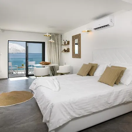 Apartment Gallery Luxury Suites & Rooms-Only Adults