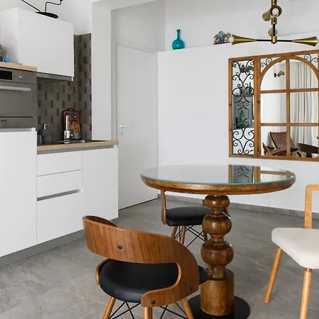 Apartment Gallery Luxury Suites & Rooms-Only Adults Split