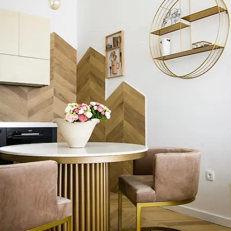 Apartment Gallery Luxury Suites & Rooms-Only Adults