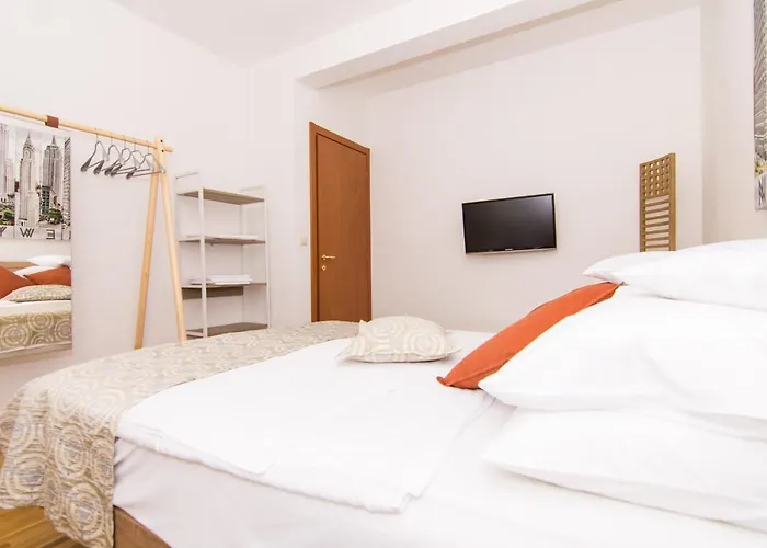 Gallery Luxury & Rooms-only Adults Appartement